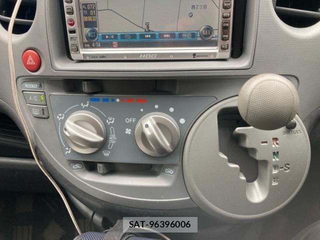 Toyota SIENTA 2005-07 7620042-21
