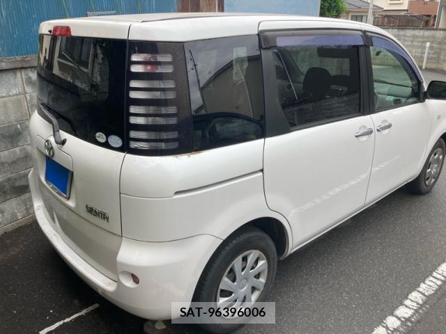 Toyota SIENTA 2005-07 7620042-2
