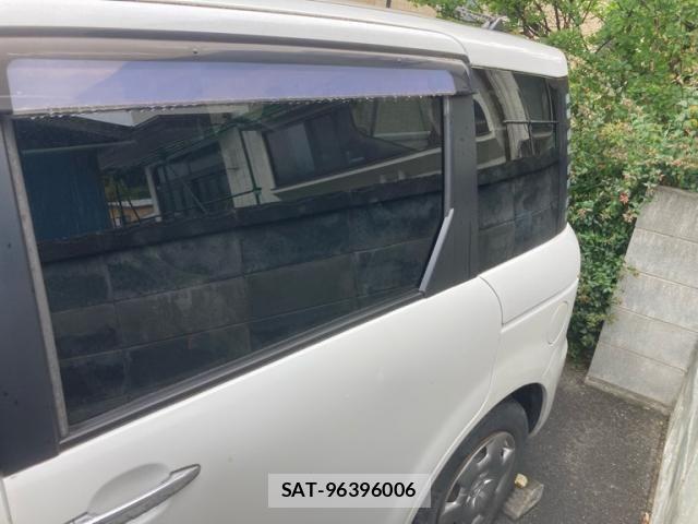 Toyota SIENTA 2005-07 7620042-3