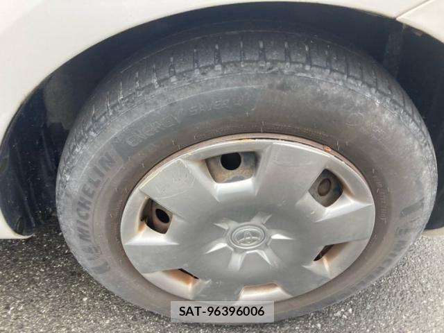 Toyota SIENTA 2005-07 7620042-4