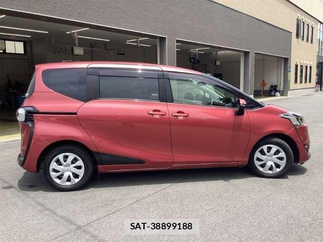 Toyota SIENTA 2016-10 7620014-18