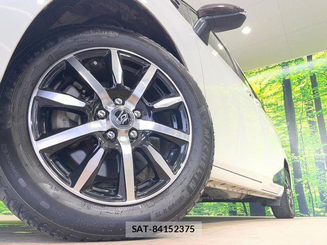 Toyota SIENTA 2016-08 7620017-13