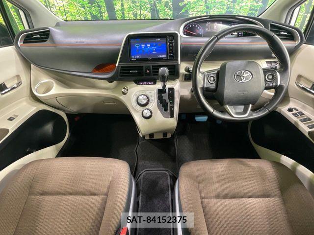 Toyota SIENTA 2016-08 7620017-1