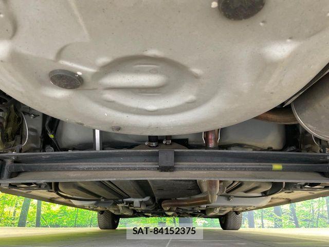 Toyota SIENTA 2016-08 7620017-19