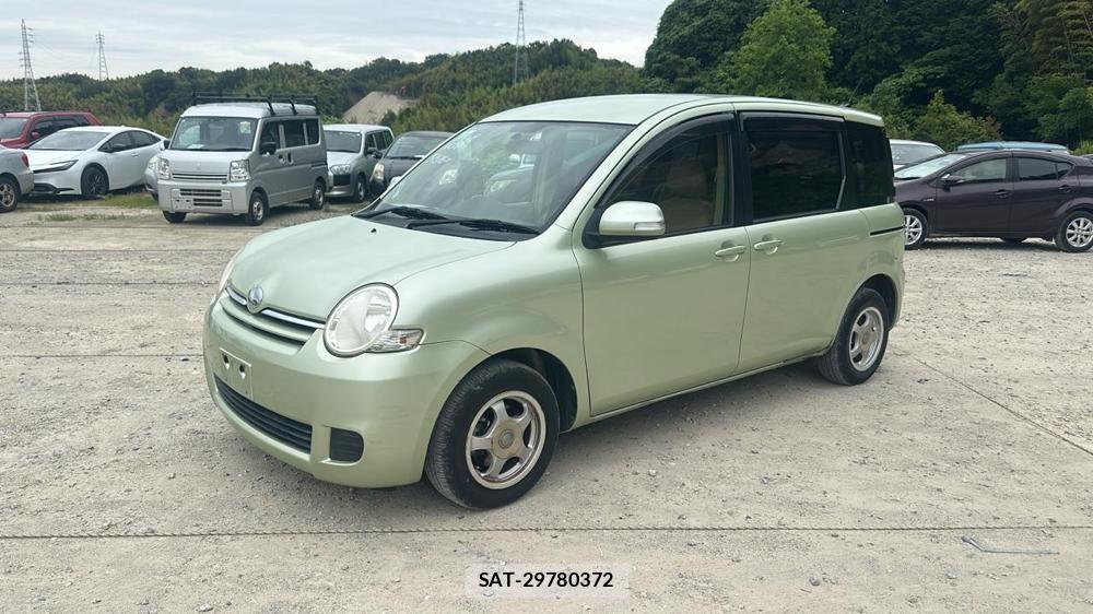 Toyota SIENTA 2011-10 7491216-0