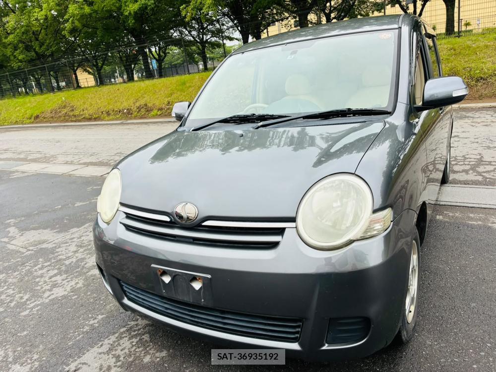 Toyota SIENTA 2010-03 7348066-0