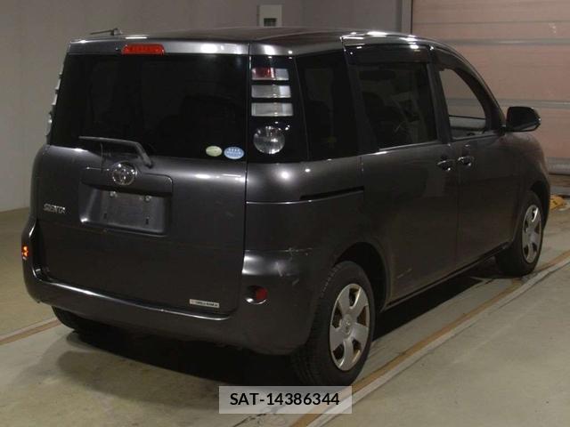 Toyota SIENTA 2010-09 7687992-1
