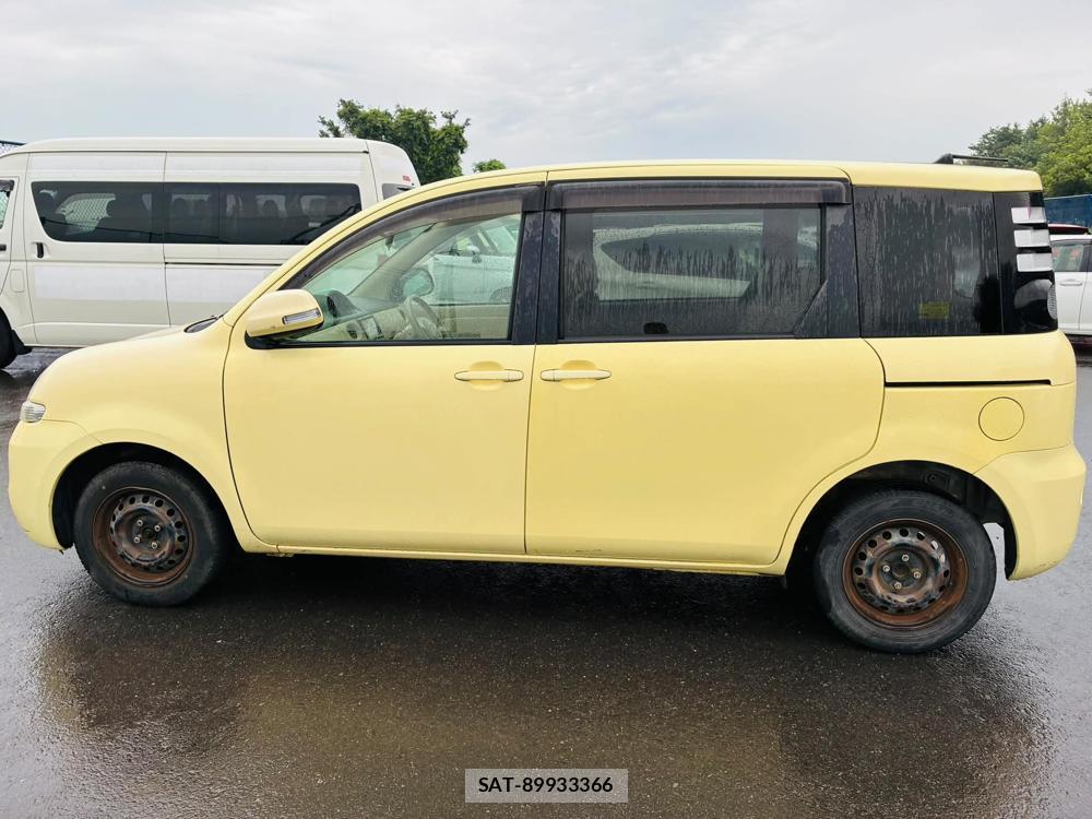 Toyota SIENTA 2008-03 7633718-1
