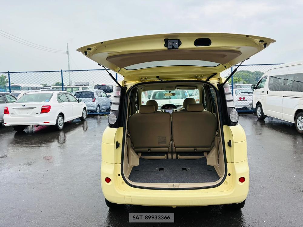 Toyota SIENTA 2008-03 7633718-26