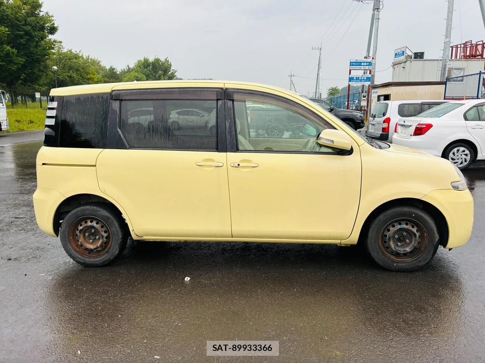 Toyota SIENTA 2008-03 7633718-5