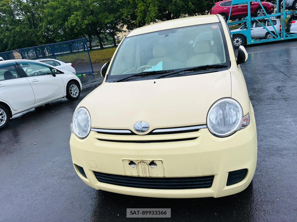 Toyota SIENTA 2008-03 7633718-7