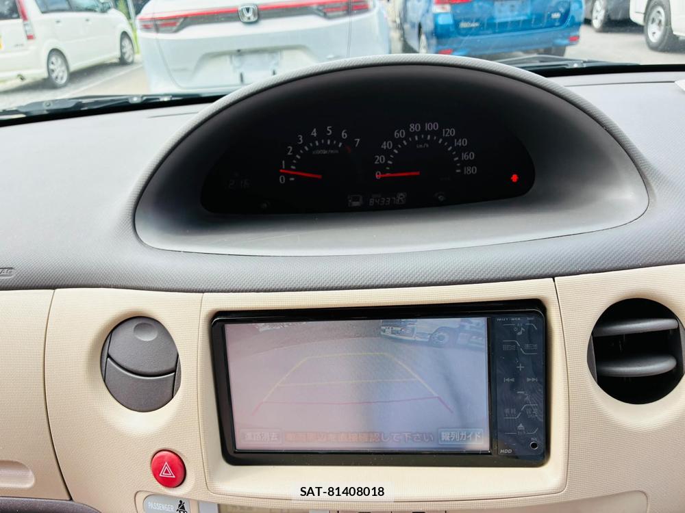Toyota SIENTA 2008-07 7060718-18