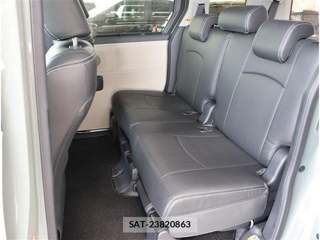 Toyota SIENTA 2025-03 7728587-14