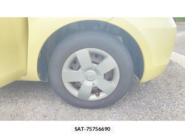 Toyota SIENTA 2005-12 7728682-10