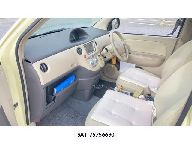 Toyota SIENTA 2005-12 7728682-4