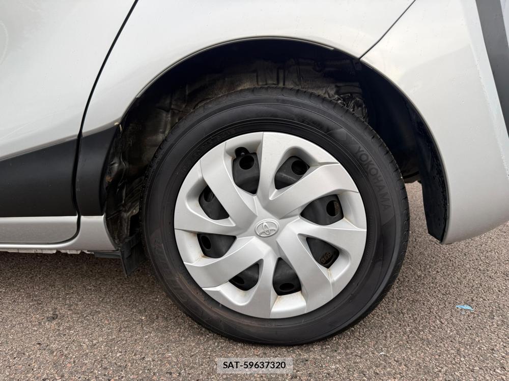 Toyota SIENTA 2016-09 1268864-36