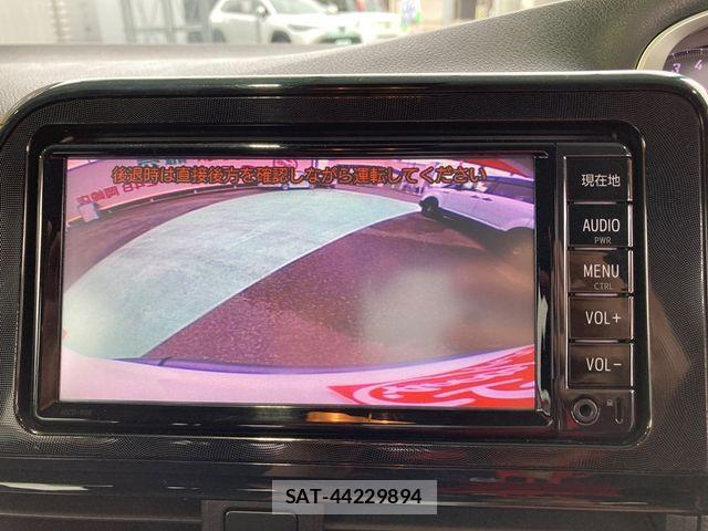 Toyota SIENTA 2018-02 7728619-27