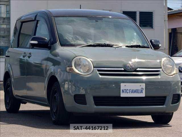 Toyota SIENTA 2010-03 7728646-4