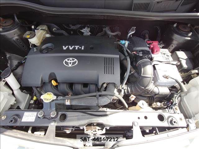 Toyota SIENTA 2010-03 7728646-8