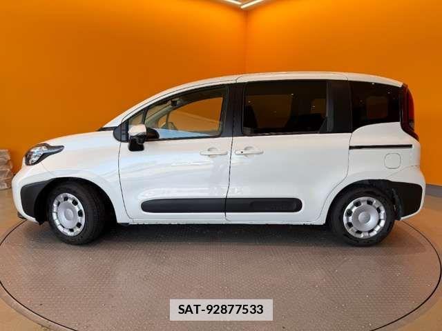 Toyota SIENTA 2022-11 7728591-14
