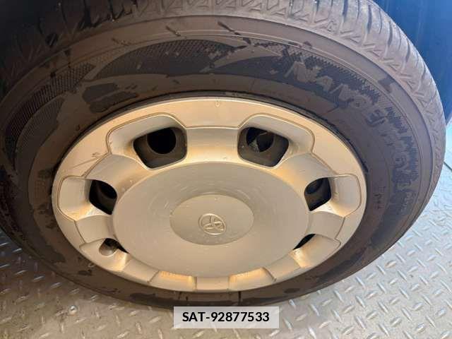 Toyota SIENTA 2022-11 7728591-17