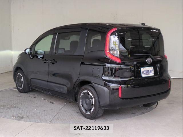 Toyota SIENTA 2024-02 7728601-18