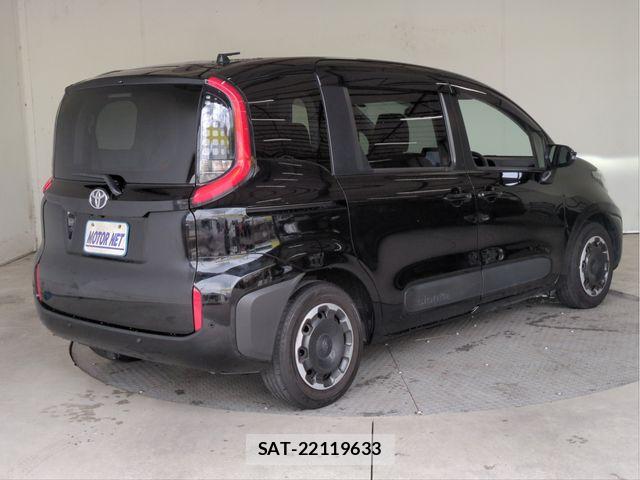 Toyota SIENTA 2024-02 7728601-1