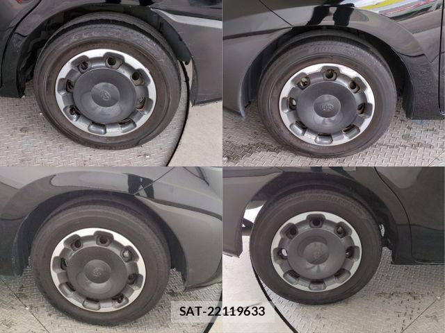 Toyota SIENTA 2024-02 7728601-22