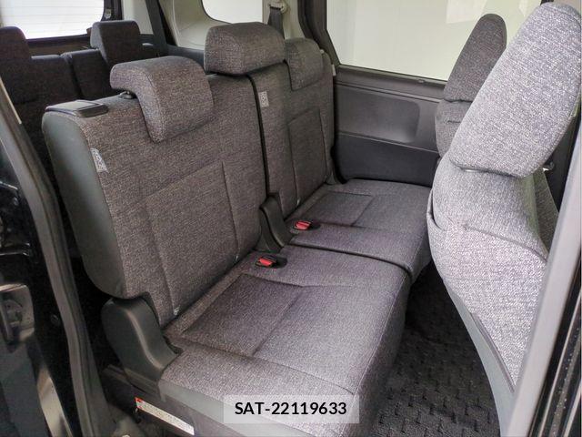 Toyota SIENTA 2024-02 7728601-26
