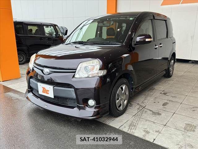 Toyota SIENTA 2013-11 7728663-9