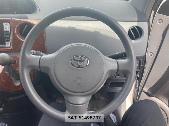 Toyota SIENTA 2005-05 7728684-19