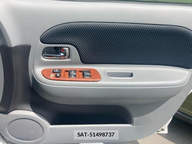 Toyota SIENTA 2005-05 7728684-20