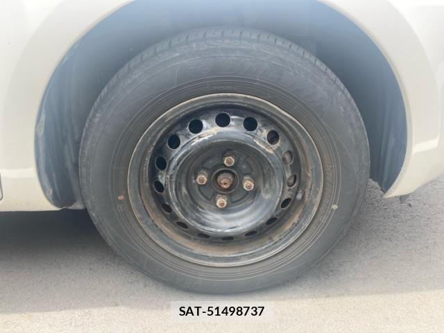 Toyota SIENTA 2005-05 7728684-3
