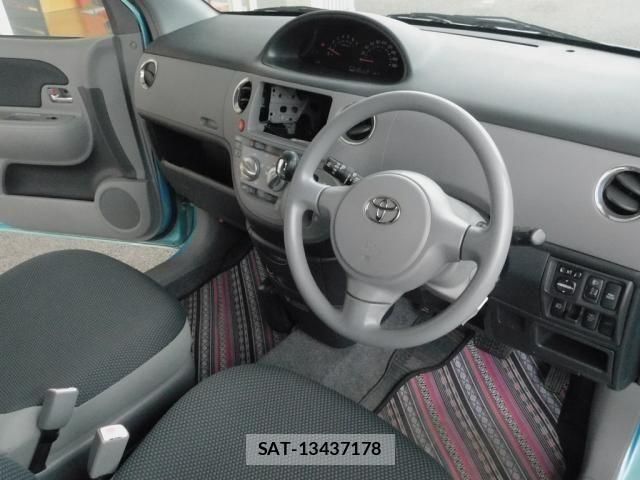 Toyota SIENTA 2005-06 7728671-10