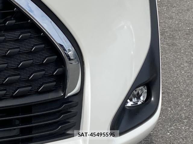 Toyota SIENTA 2021-05 7728602-11