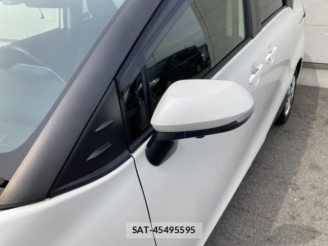 Toyota SIENTA 2021-05 7728602-12