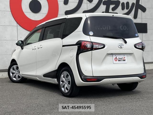 Toyota SIENTA 2021-05 7728602-15