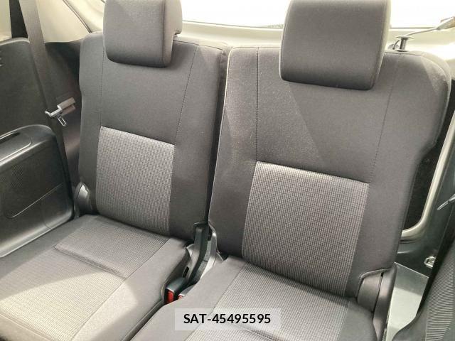 Toyota SIENTA 2021-05 7728602-28
