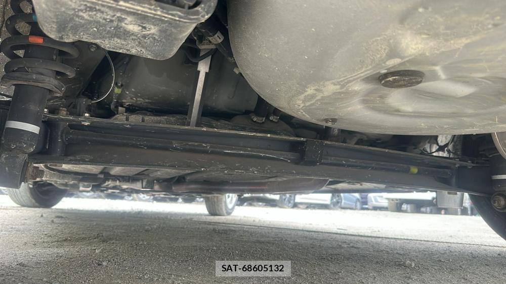 Toyota SIENTA 2015-10 7353013-33