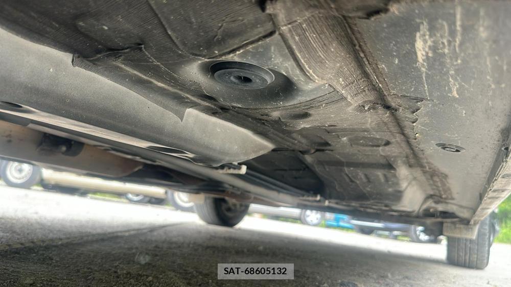 Toyota SIENTA 2015-10 7353013-34