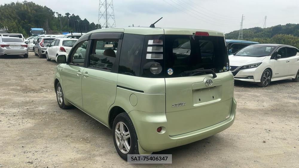 Toyota SIENTA 2009 7332892-2
