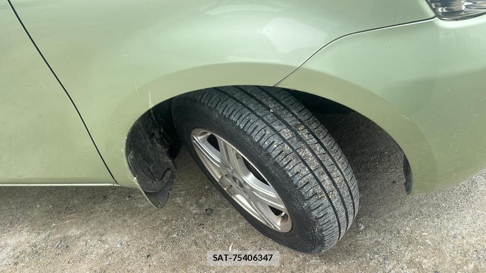 Toyota SIENTA 2009 7332892-29