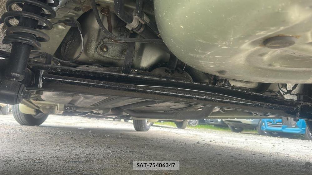 Toyota SIENTA 2009 7332892-32