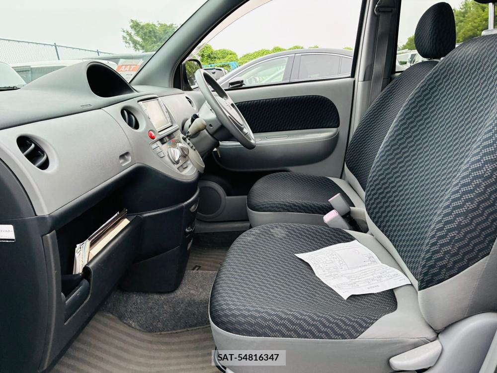 Toyota SIENTA 2009-07 7687983-10