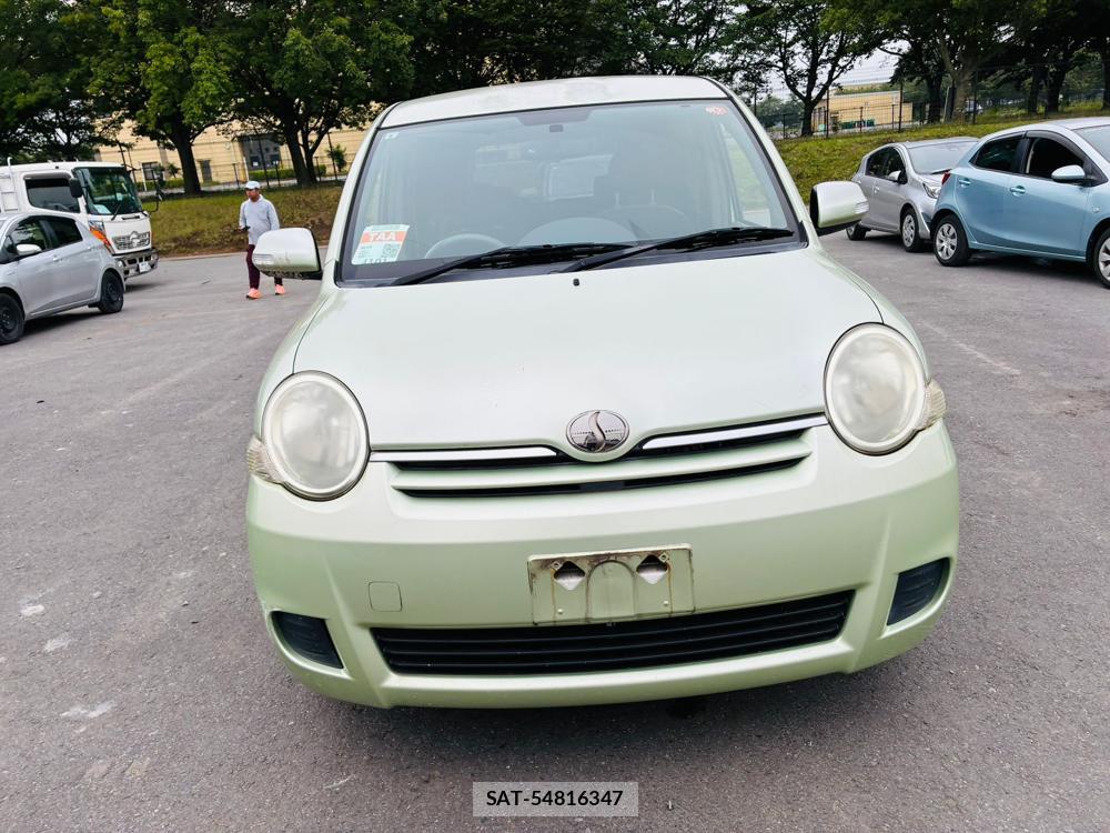 Toyota SIENTA 2009-07 7687983-7