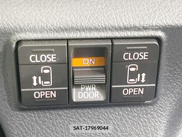 Toyota SIENTA 2021-06 7789122-4