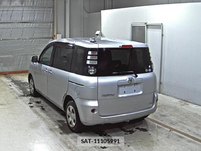 Toyota SIENTA 2007-11 7787562-1
