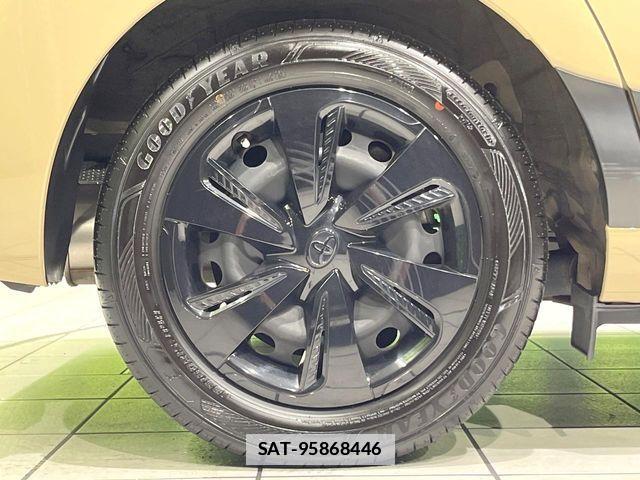 Toyota SIENTA 2021-01 7789133-13