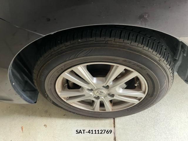 Toyota SIENTA 2012-04 7789103-13