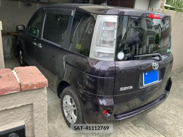 Toyota SIENTA 2012-04 7789103-2